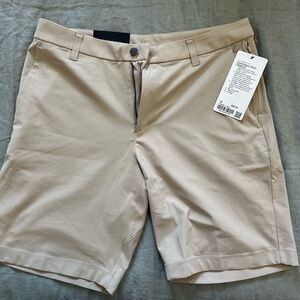 Lululemon Comission short 9’ inseam